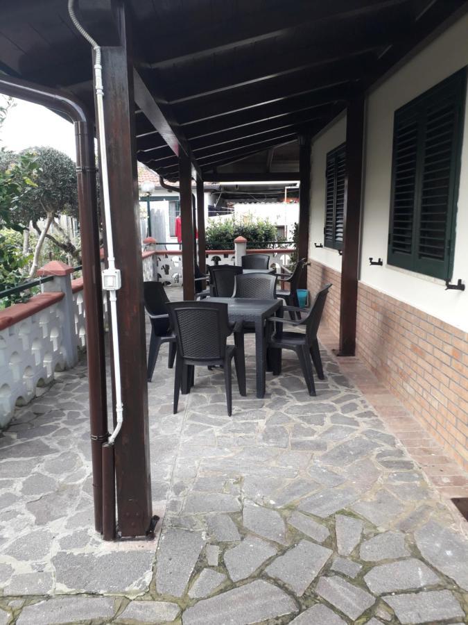 Casavacanza Graziuso 帕埃斯图姆 外观 照片