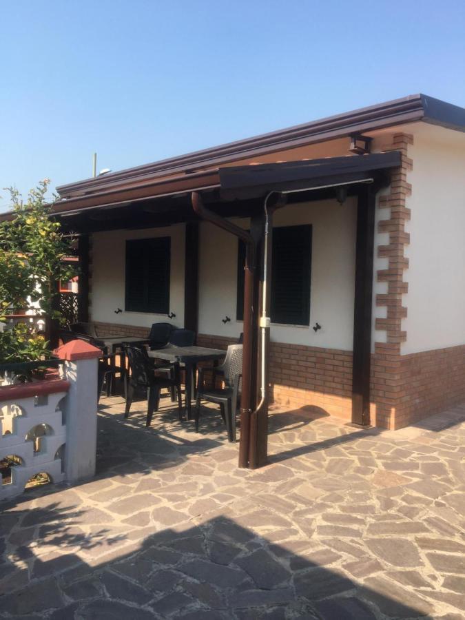 Casavacanza Graziuso 帕埃斯图姆 外观 照片